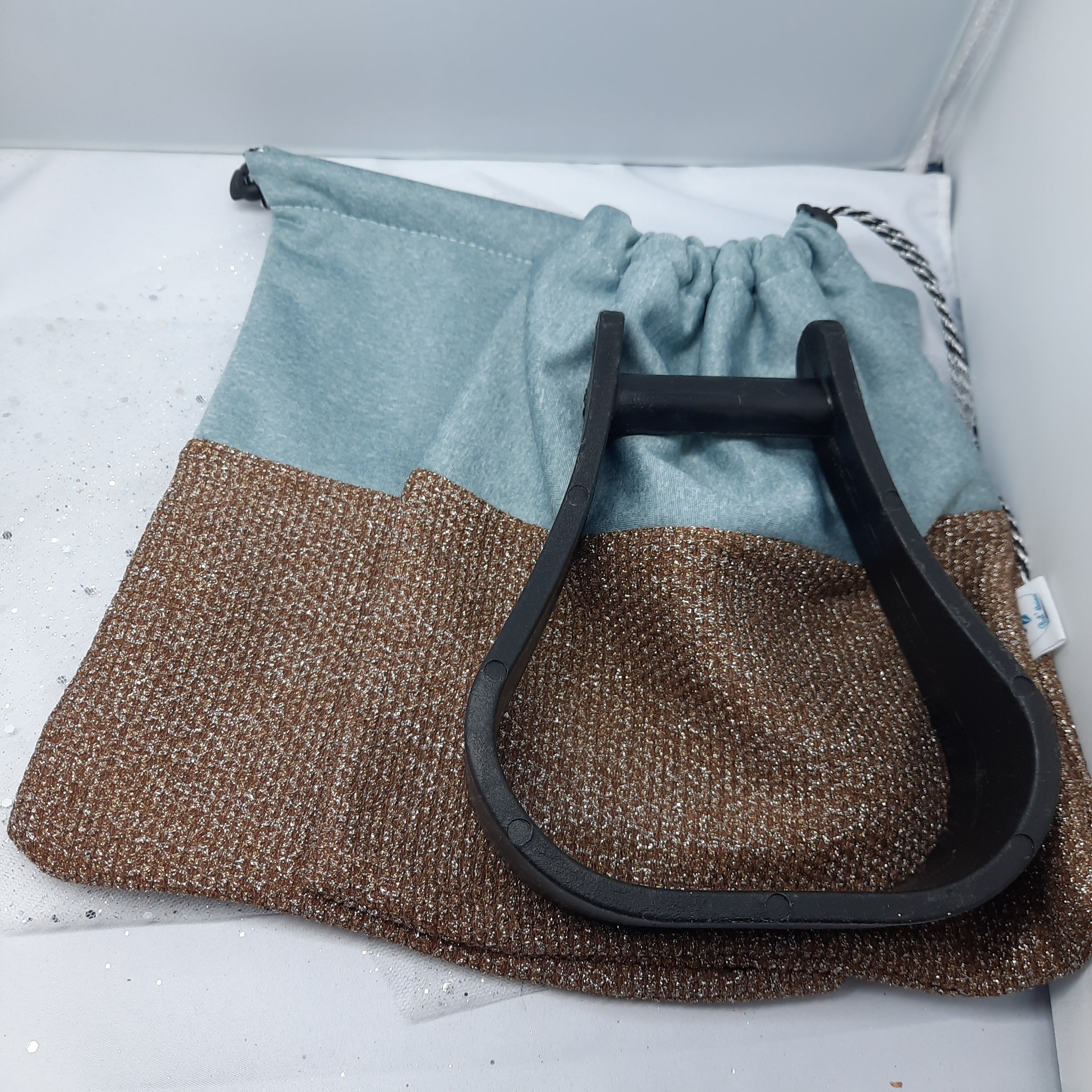 Two tone brown and grey stirrup bags covers La Sellerie Fran aise