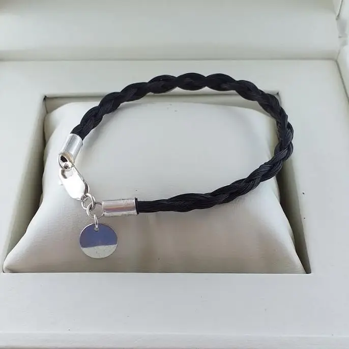 “Medallion” horse hair bracelet