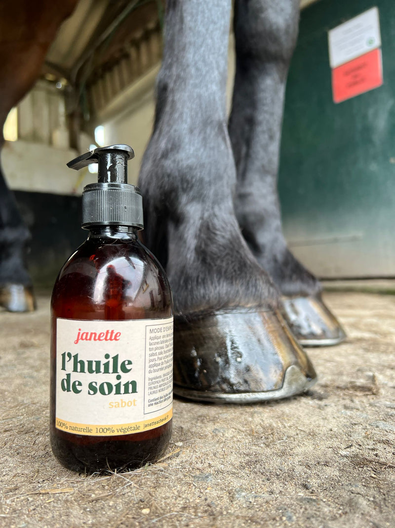 Hoof care oil