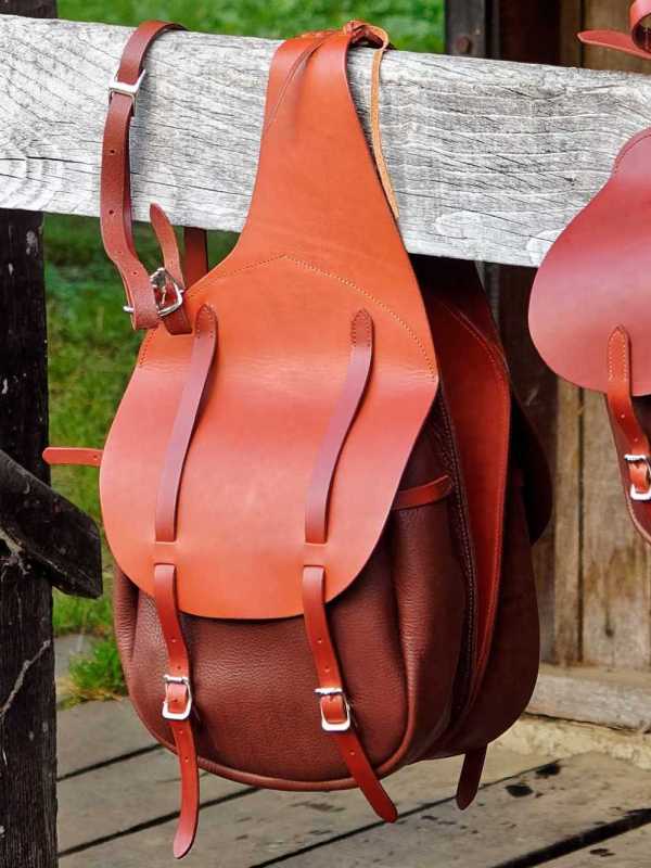 Trail riding saddle bags