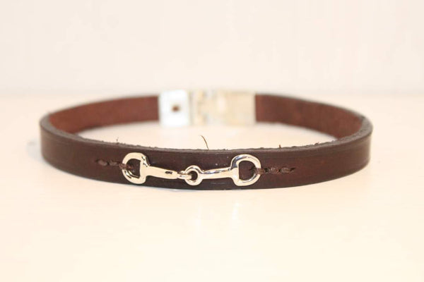 Small snaffle bit leather bracelet