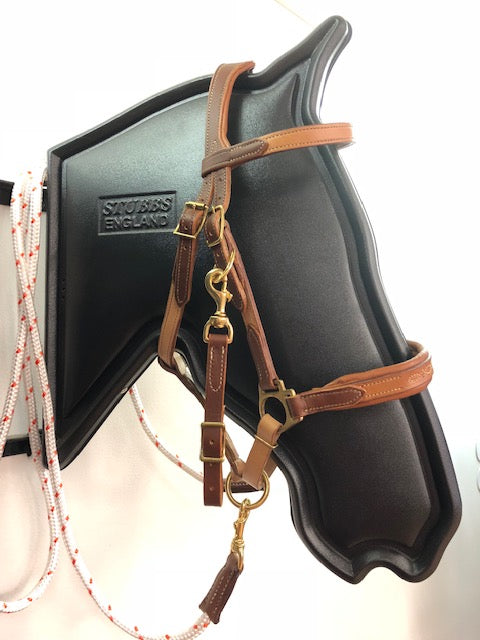 Two-tone leather trail riding snaffle bridle halter
