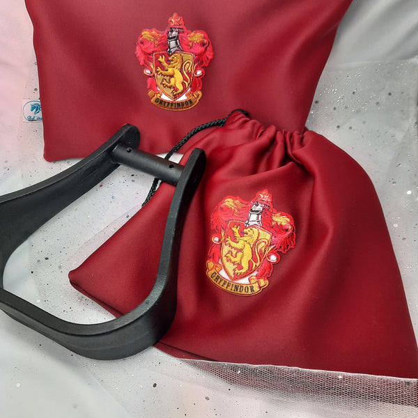 Red Gryffindor stirrup bags/covers