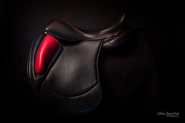 Mavazi dressage saddle